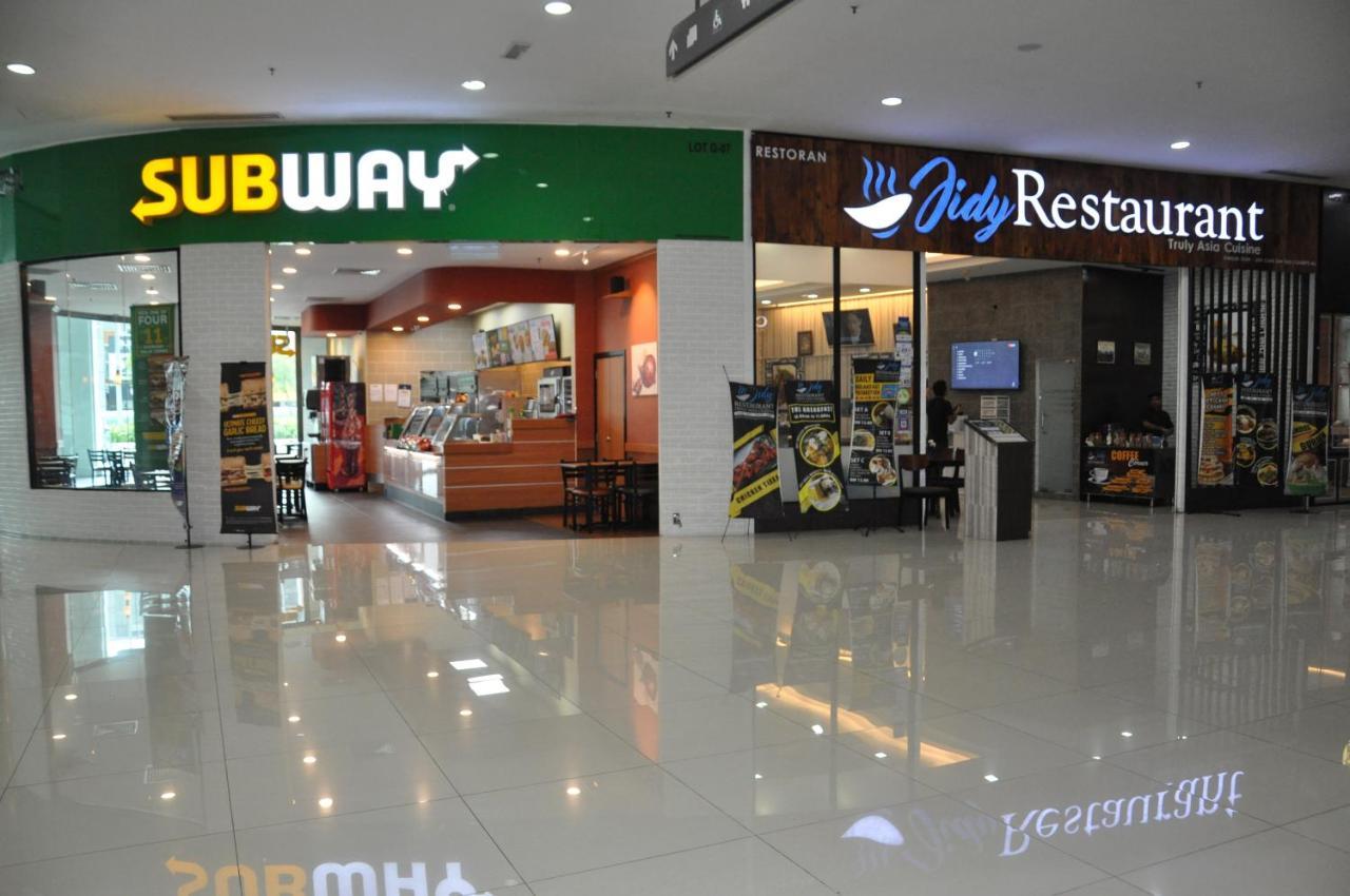 Bayu Bangi Apartment Bagian luar foto