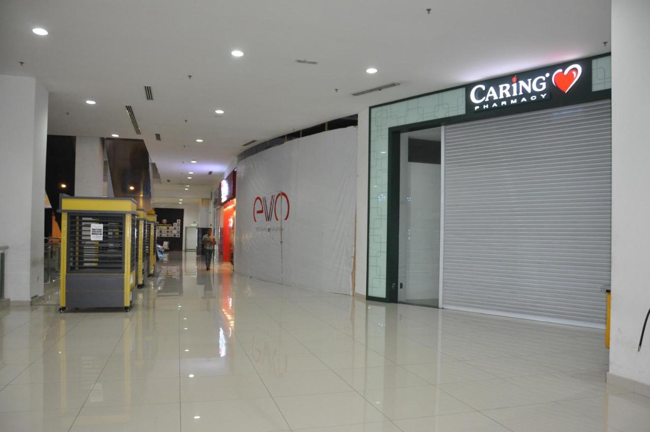 Bayu Bangi Apartment Bagian luar foto